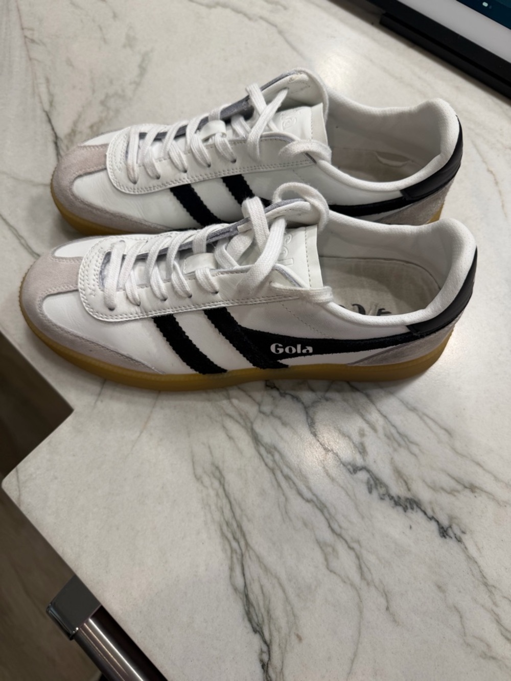 Gola White Black Gum-Soled Sneakers - Picture 5 of 7